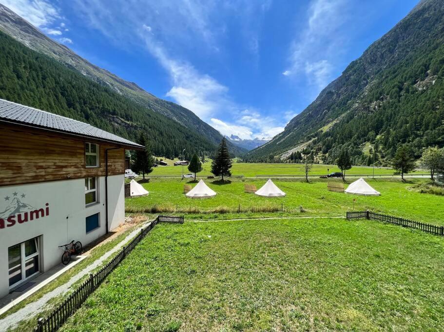Panorama Apartment For 2 Near Zermatt With Parking! Täsch Exterior foto